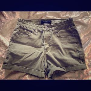 Aeropostale Midi Shorts Olive Green